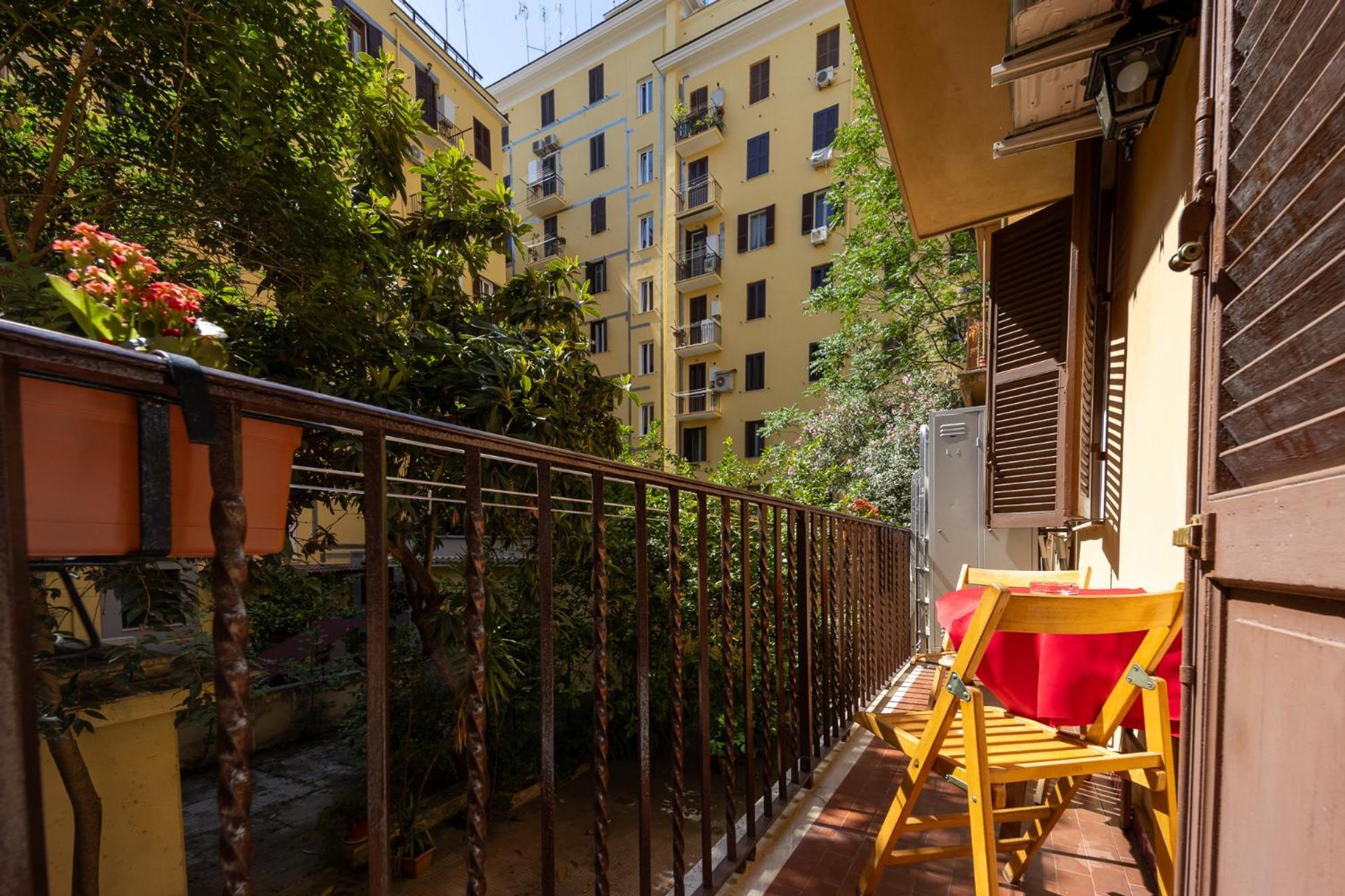 Caruso Regal House Apartment โรม ภายนอก รูปภาพ